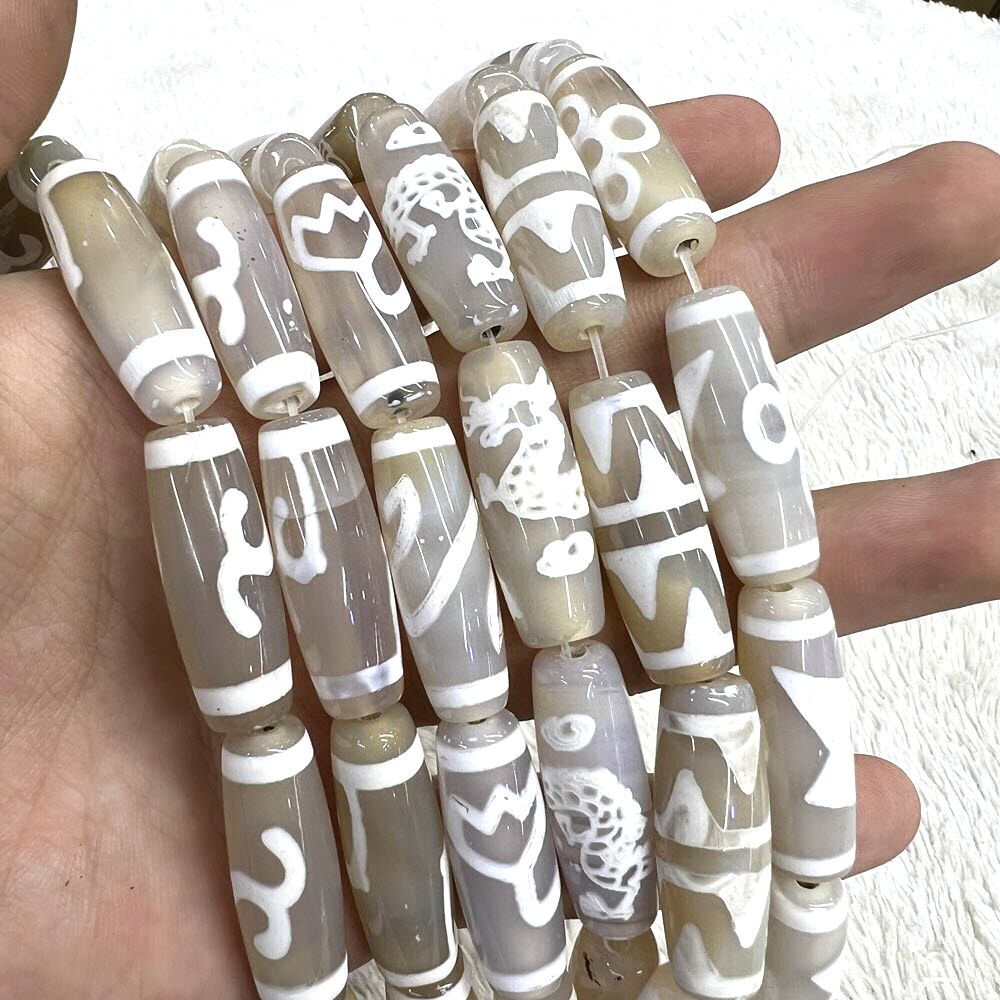 30mm White Tibentan 12 Pattern - Jewelry Making Store 评论和价格